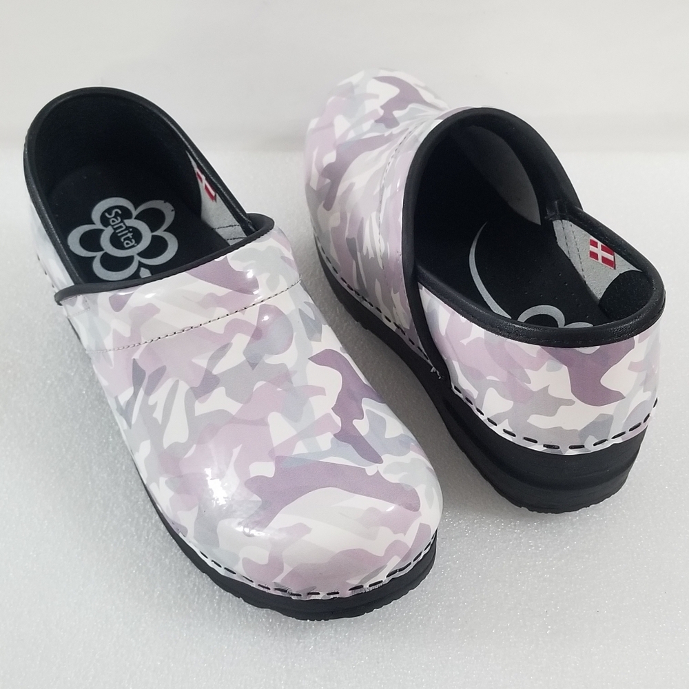 SANITA MONROE PATENT LEATHER SLIP ON CLOG MULTICOLOR PASTEL CAMO